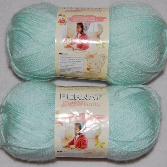 Bernat Office Lot Of 2 3 Dk Bernat Softee Baby Yarn Mint Green